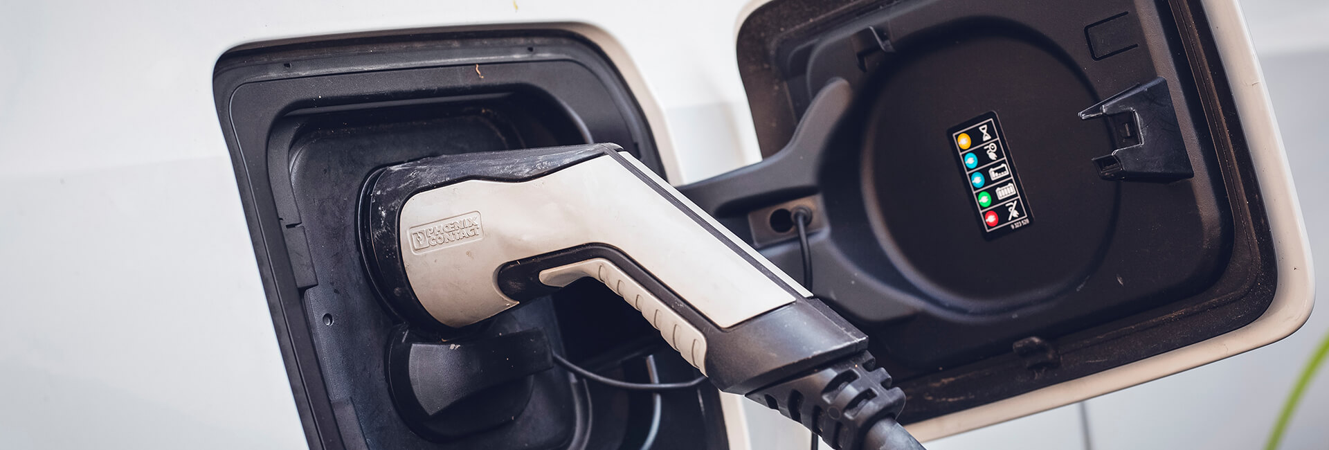 Cargador eléctrico